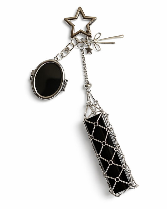 Charm / Metal mesh capsule (star)